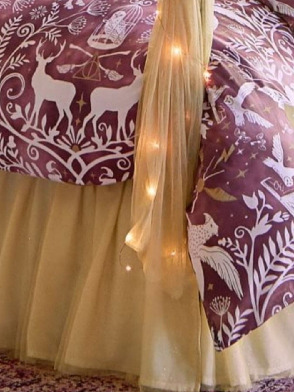 Pottery Barn Teen Gold Tulle Bed Skirt Queen Size